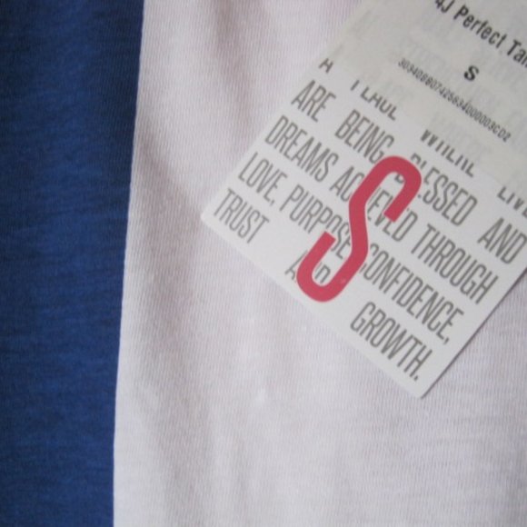 Lularoe Americana Striped Perfect Tank - Picture 4 of 5